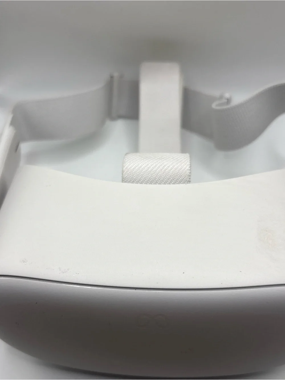 Meta Oculus Quest 2 128GB VR System Headset Only - NO POWER **READ DESC**